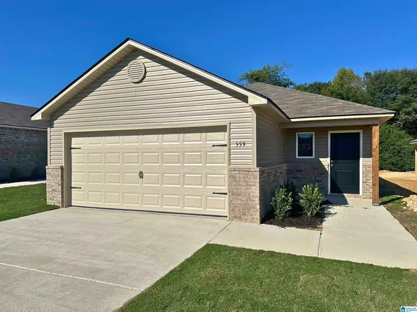 559 Savannah St, Odenville, AL 35120
