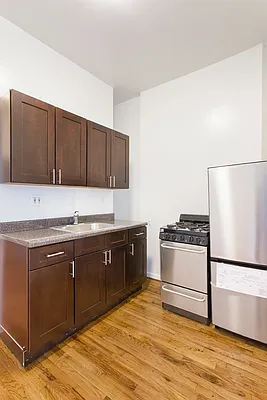 Rented by Compass | media 19