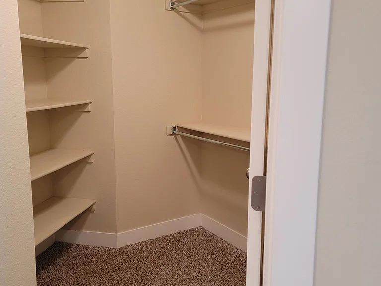 3814 Steelhead St #C — Photo 25