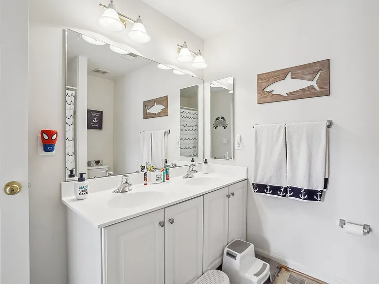 18119 Camdenhurst Dr — Photo 21