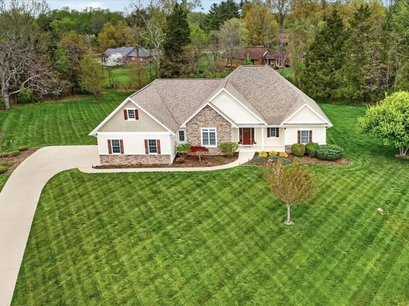 2909 E Kylie Ct, Bloomington, IN 47401