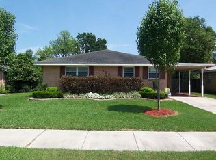 725 Beverly Garden Dr, Metairie, LA 70002