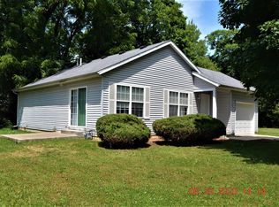 593 Edwards Ave, Benton Harbor, MI 49022