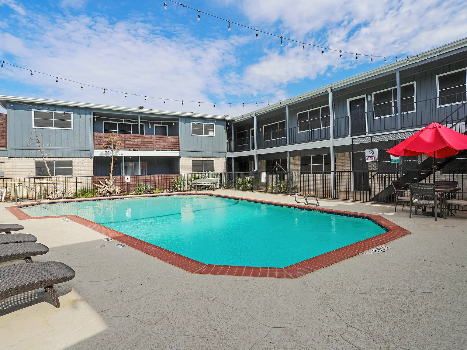 Sunset Height Apartments — Photo 3