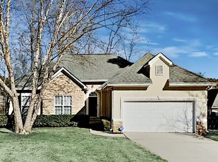 262 Yardsley Dr, McDonough, GA 30253