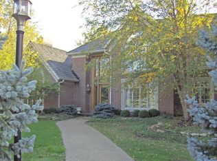 10548 Coppergate Dr, Carmel, IN 46032