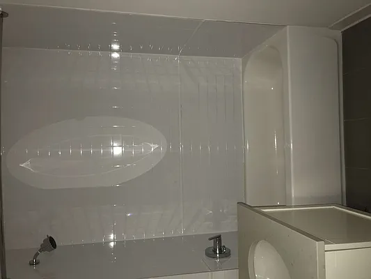 Rented by 3210 Riverdale Holdings LLC | media 39