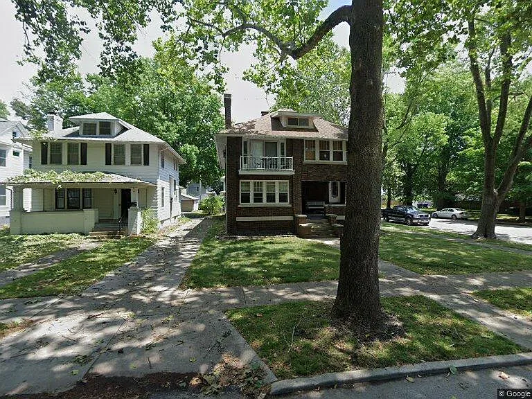 1428 1/2 S Lowell Ave #UPPER FLAT — Photo 16