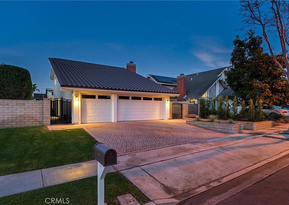1st image of 5051 Paris Way #Y
