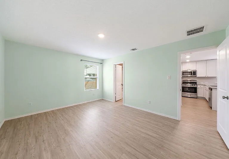 14718 Dillard Ml — Photo 8