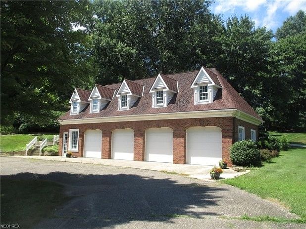 1st image of 3720 Winkler Ext NW