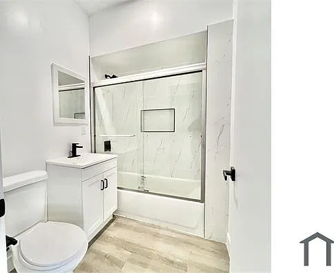 1524 N Sycamore St — Photo 9