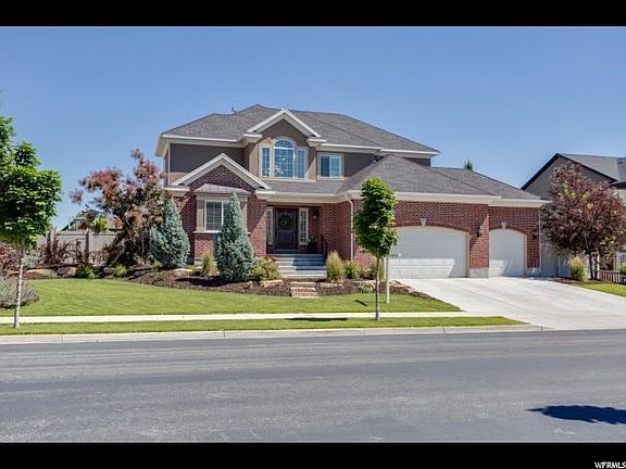 2nd image of 3268 W Canyon Meadow Dr