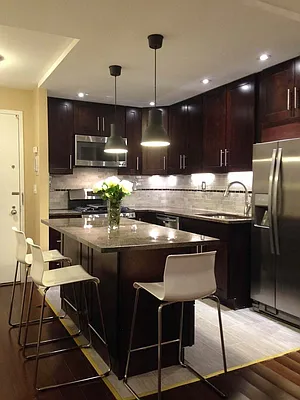 Rented by Mahzari Realty Inc | media 9