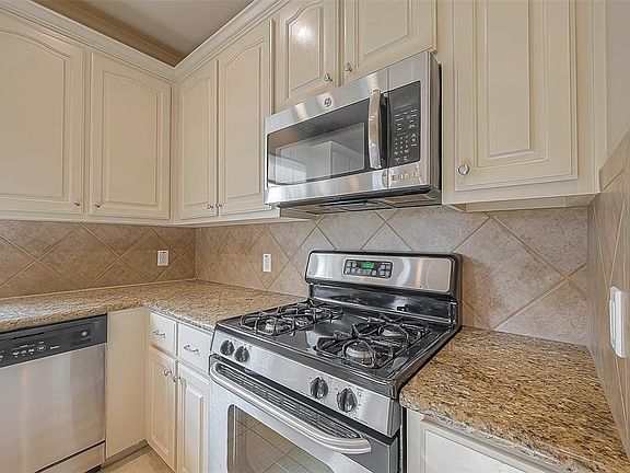Beautiful Stainless Gas Range and Oven.