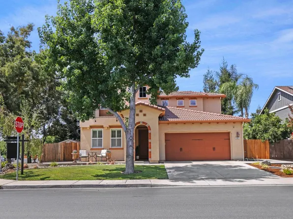 1417 Sentinel Dr, Tracy, CA 95304