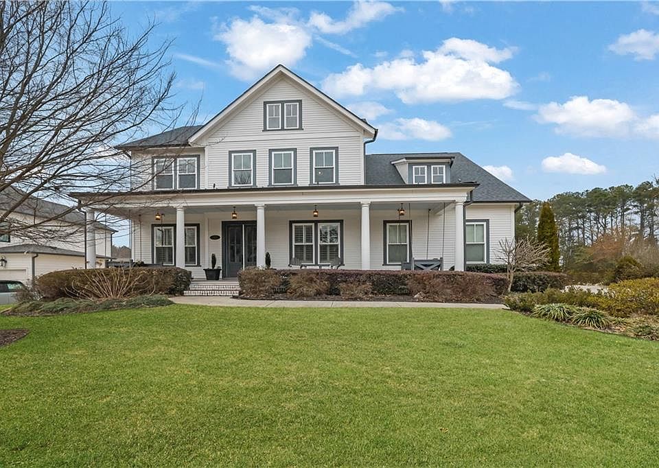 1st image of 3177 Capriole Dr NE