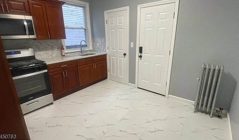 55 Treacy Ave #1 — Photo 5