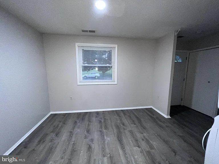 217 Haverhill Rd — Photo 9