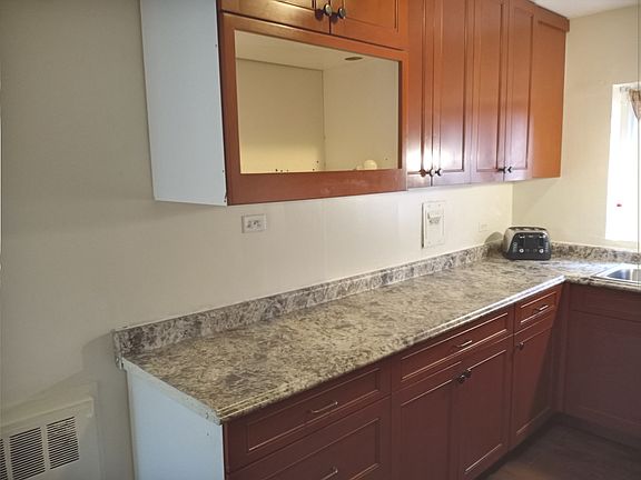 5th image of 6116 N Damen Ave #2A
