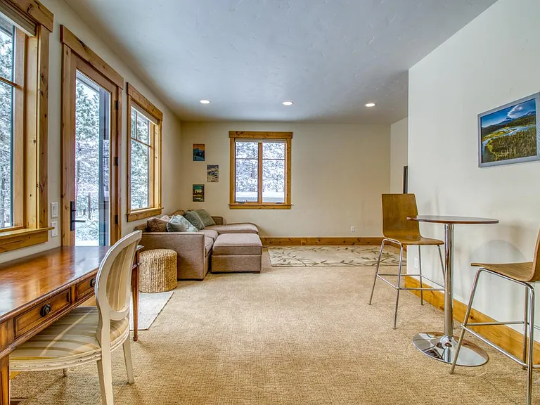 1789 NW Wild Rye Cir — Photo 22