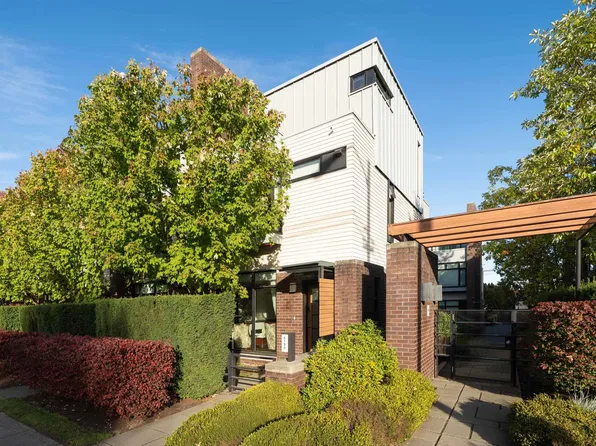6190 Oak St, Vancouver, BC V6M 2W2