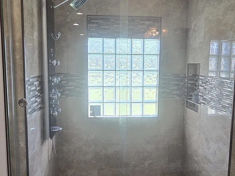 61 E Valencia Dr — Photo 29