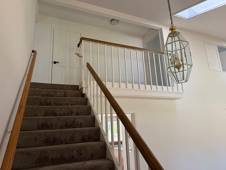 427 Bloom Ln — Photo 22