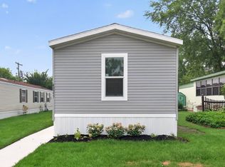 43646 La Grand #424, Sterling Heights, MI 48314