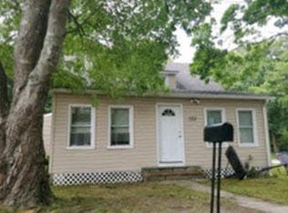 122 Cedar Rd E, Mastic Beach, NY 11951
