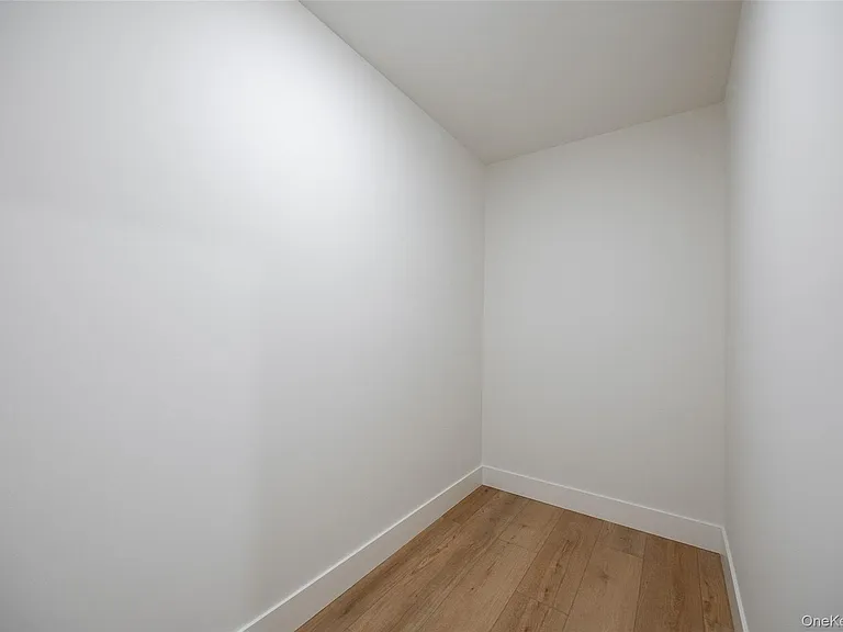 1 Dean Pl — Photo 23