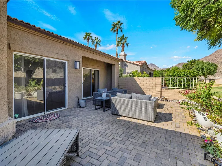 48137 Vista Cielo — Photo 34
