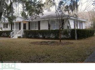 304 Oxford Dr, Savannah, GA 31405