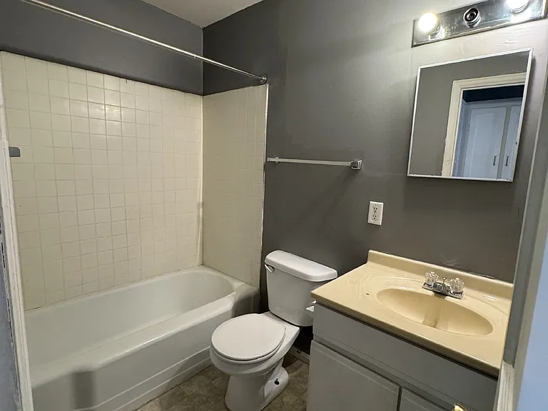 824 S Water St #1 — Photo 7