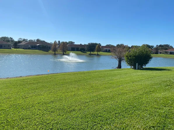 10137 Mainsail Dr, Oxford, FL 34484