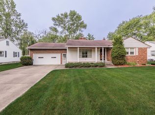 1087 N Pasadena Ave, Elyria, OH 44035
