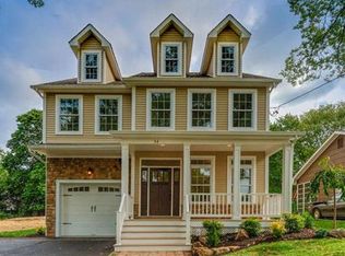 34 Ross Ave, Metuchen, NJ 08840