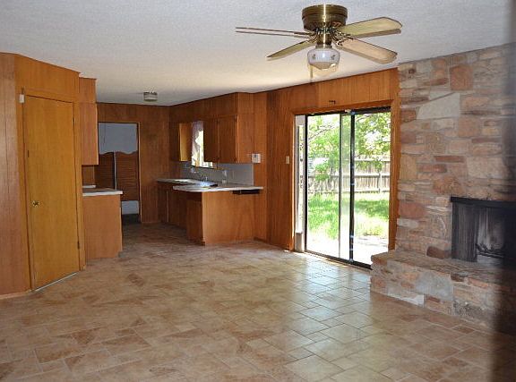 2nd image of 2722 Erline Dr