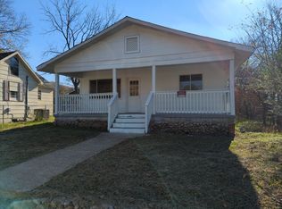 105 E Oak St, Rossville, GA 30741