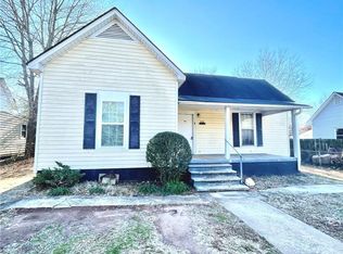 508 Miller St, Burlington, NC 27215