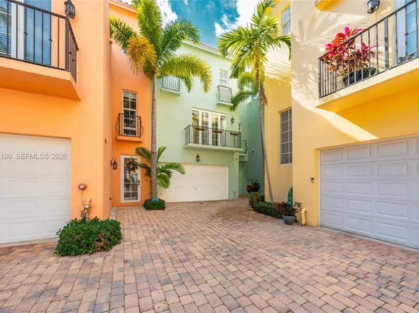 1117 NE 18th Ave #2, Fort Lauderdale, FL 33304