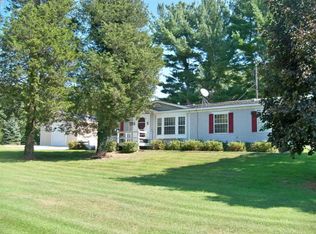3023 Old Allegan Rd, Fennville, MI 49408