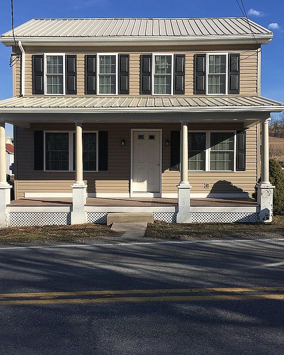 FRONT OF HOUSE