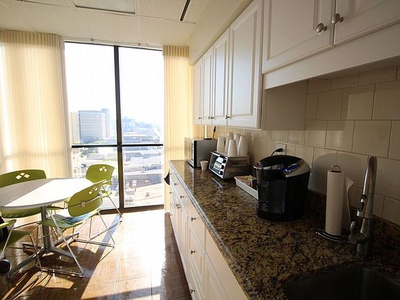 3rd image of 233 E Bay St #1