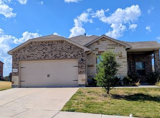 9752 New Bern Dr, Fort Worth, TX 76108