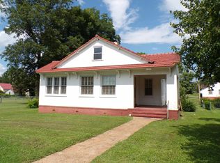 103 Chickamauga St, Sheffield, AL 35660