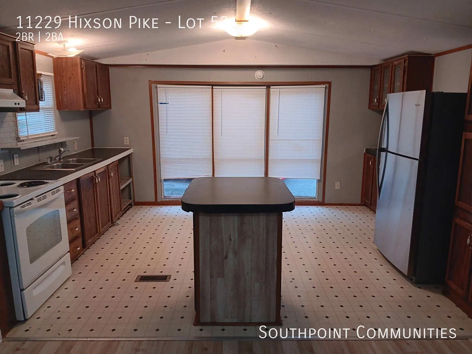 2 bed, 1280 sqft, $1,050 — Photo 1