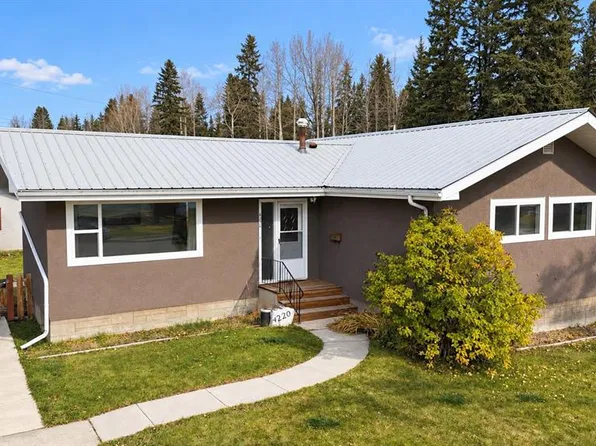 4220 S 7th Ave, Edson, AB T7E 1A6