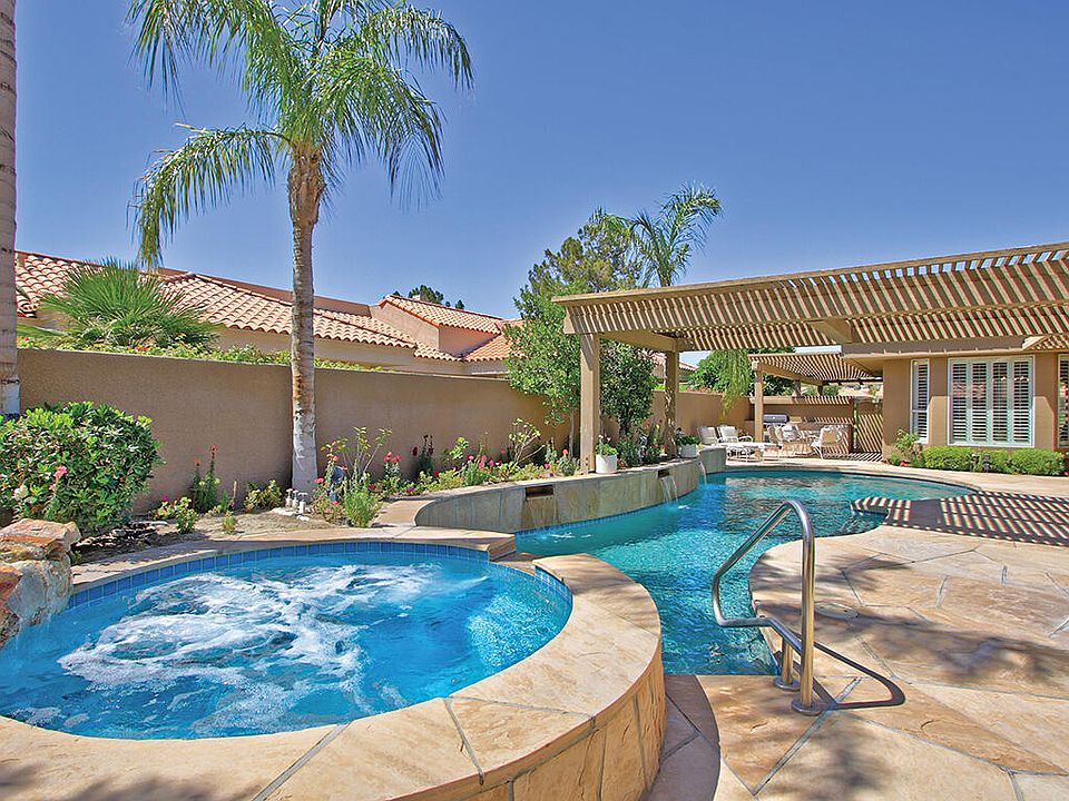 1st image of 64 La Costa Dr