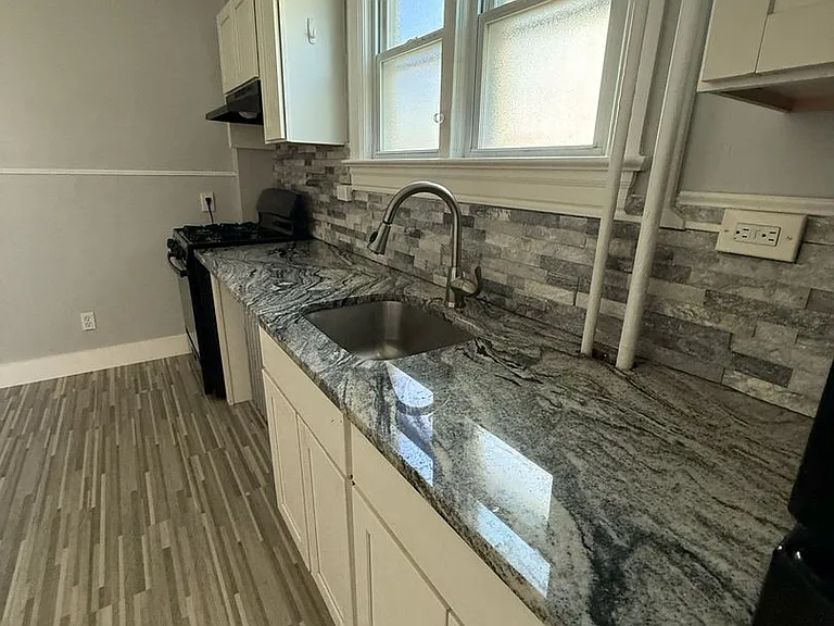 Oak Woods Collingswood — Photo 2